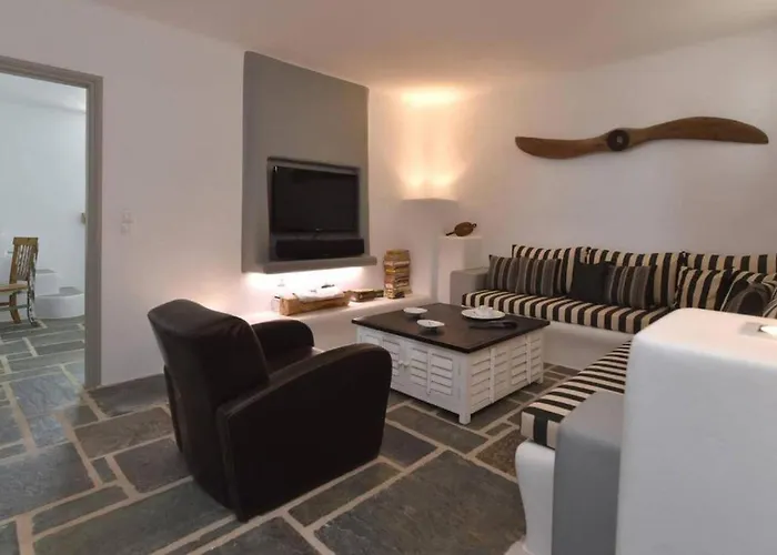 Aesthesis - Naousa- 6pl - Amazing View Isterni (Paros)